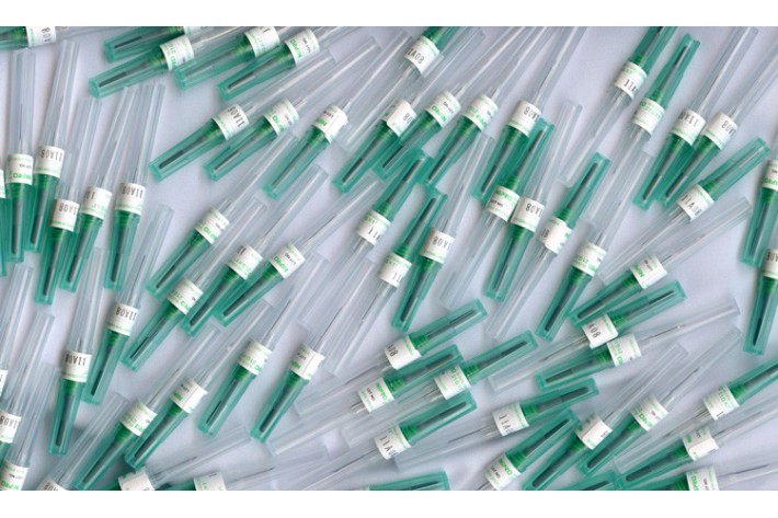 Multi-Sample Needles